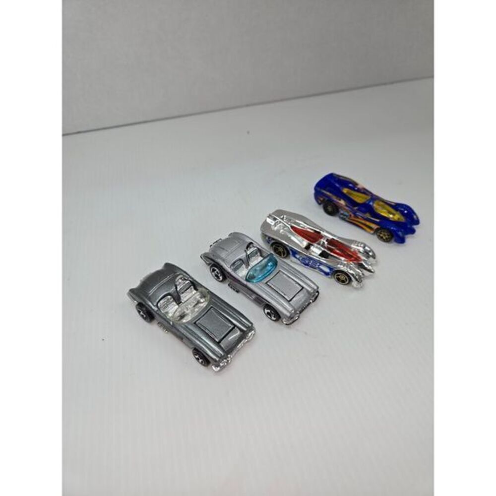 Vintage 1994 Hot Wheels Die-Cast Cars Collection - Classic Models lot of 4